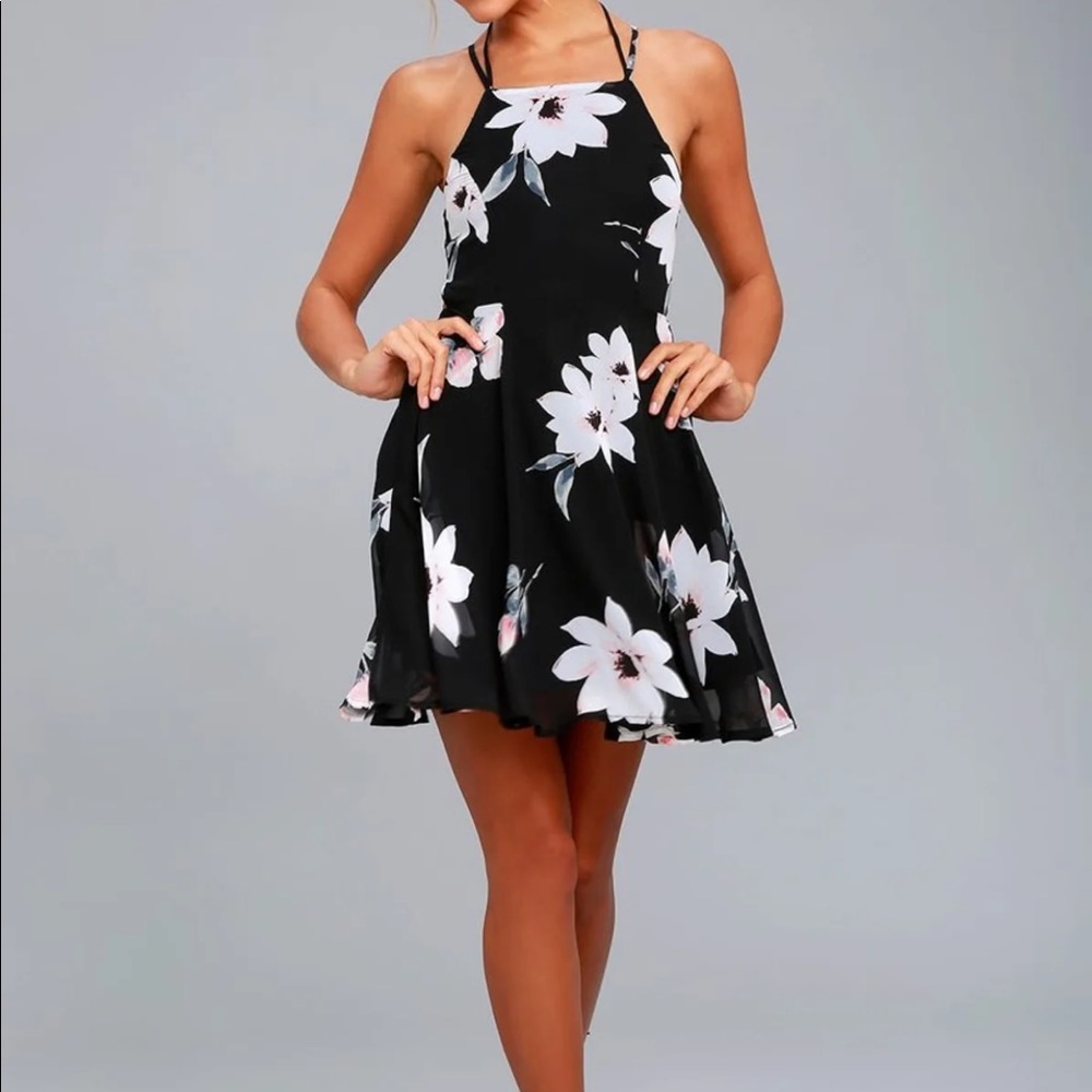 NWOT lulus dress